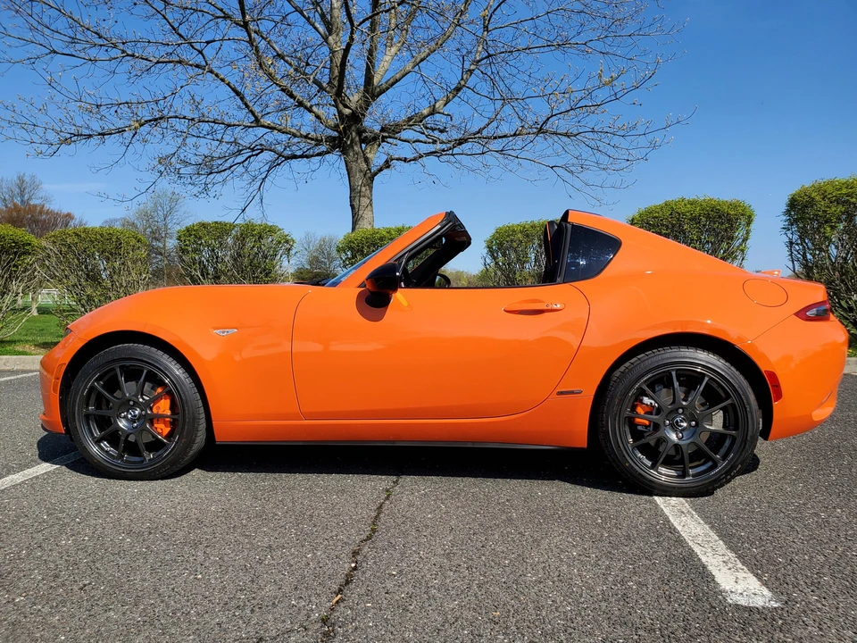 2019 Mazda ND MX-5 Miata - Image 7 of 31
