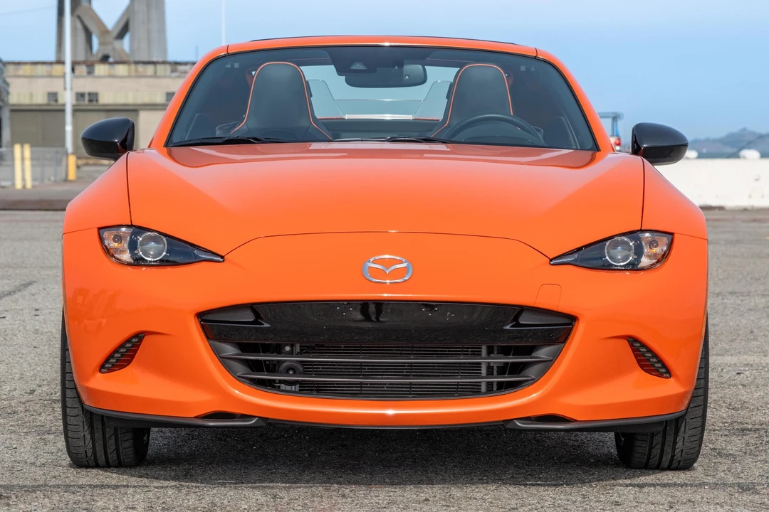 2019 Mazda ND MX-5 Miata - Image 2 of 31