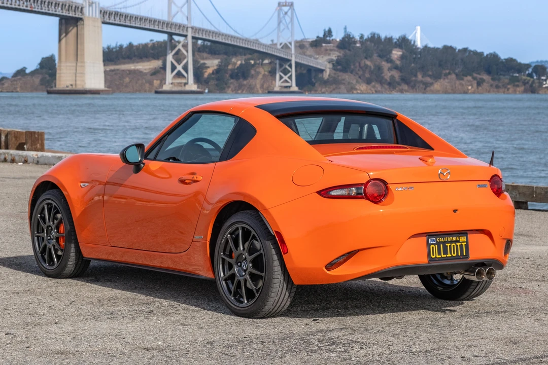 2019 Mazda ND MX-5 Miata - Image 13 of 31