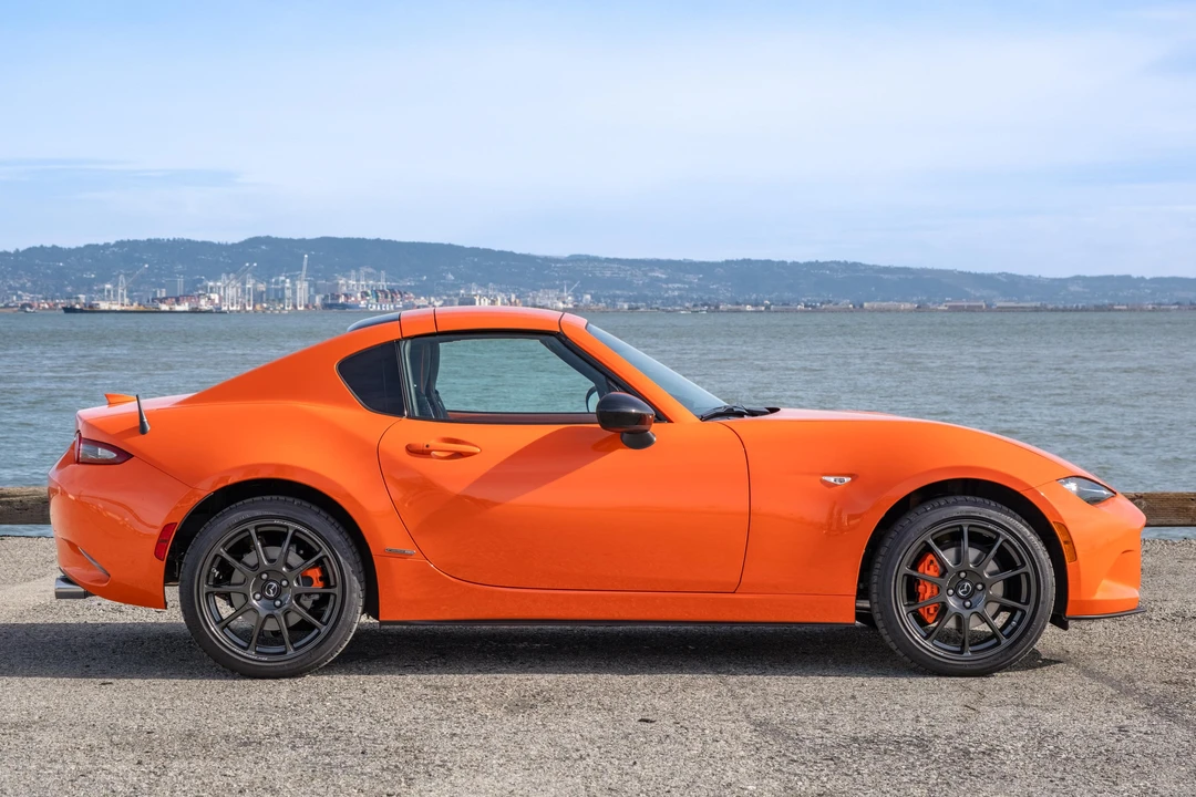 2019 Mazda ND MX-5 Miata - Image 3 of 31