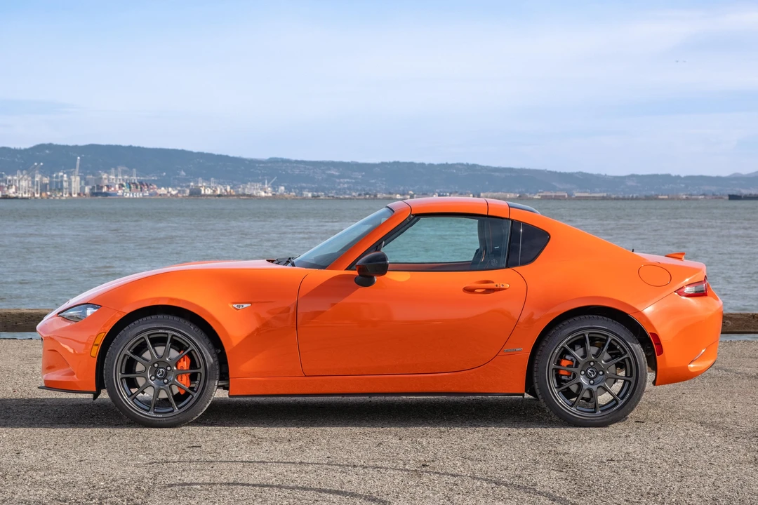 2019 Mazda ND MX-5 Miata - Image 12 of 31