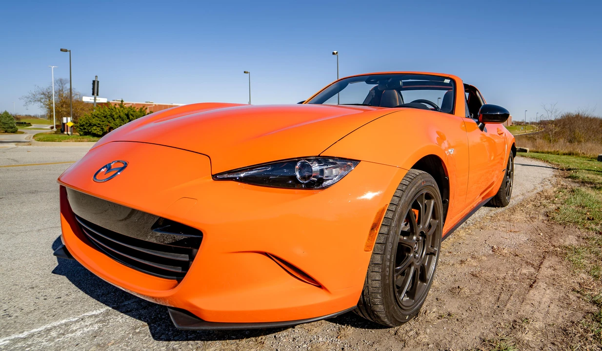 2019 Mazda ND MX-5 Miata - Image 7 of 31