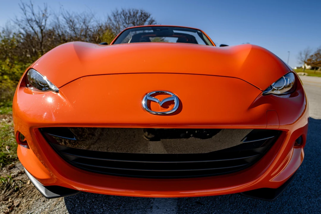 2019 Mazda ND MX-5 Miata - Image 2 of 31