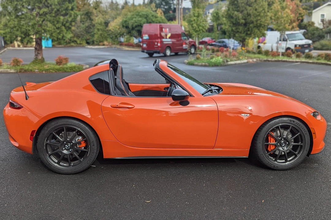 2019 Mazda ND MX-5 Miata - Image 8 of 31