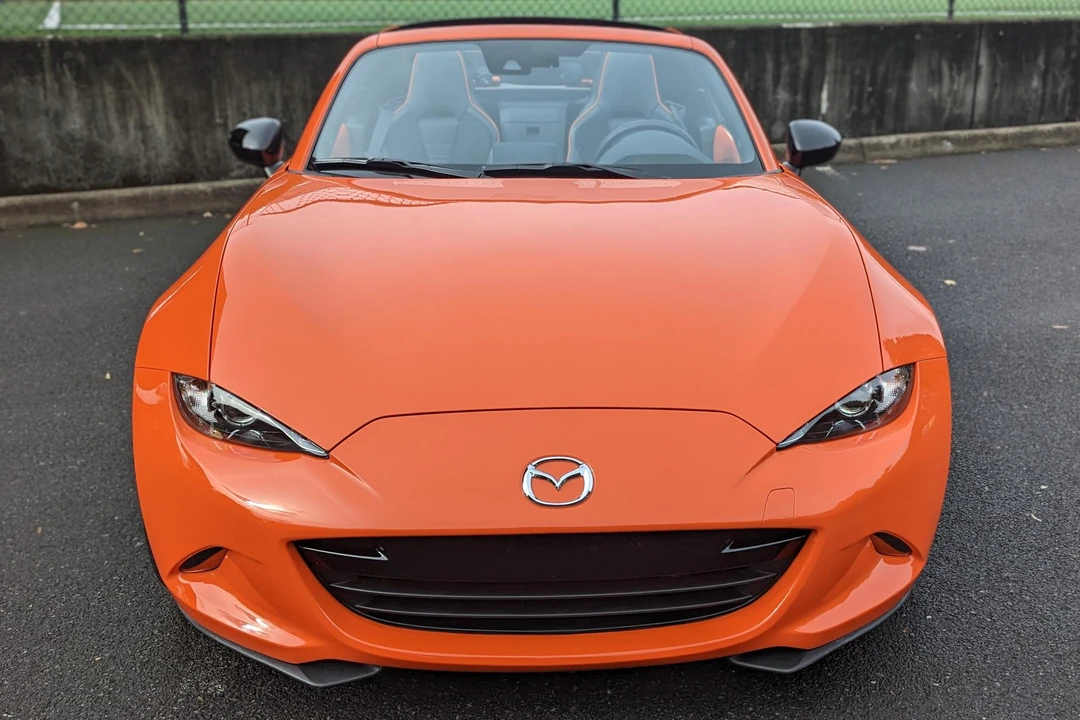 2019 Mazda ND MX-5 Miata - Image 2 of 31