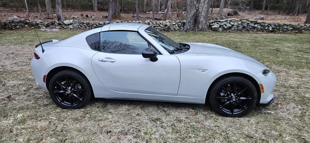2019 Mazda ND MX-5 Miata - Image 8 of 31