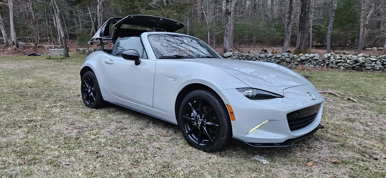 2019 Mazda ND MX-5 Miata - Image 10 of 31