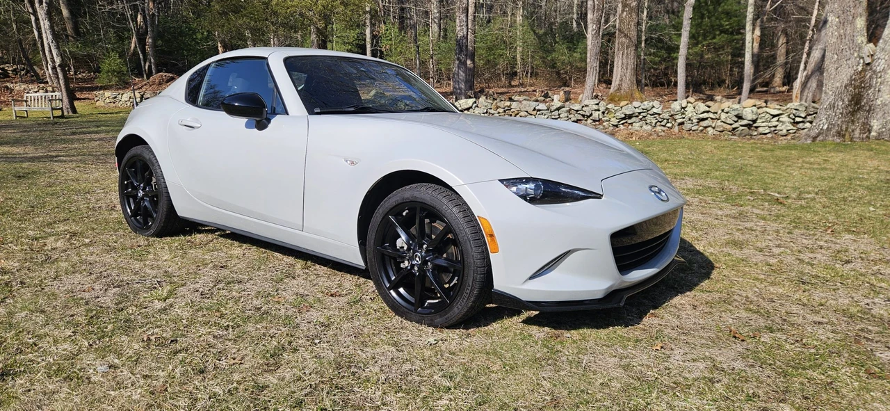 2019 Mazda ND MX-5 Miata - Image 2 of 31