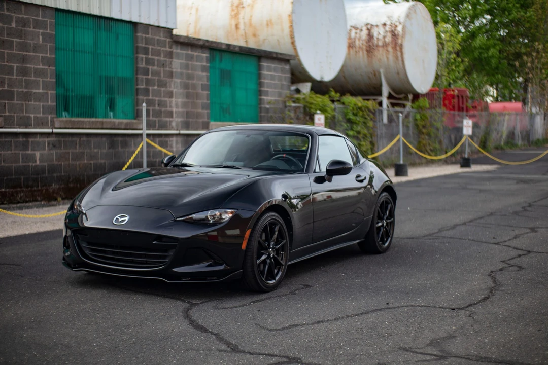 2019 Mazda ND MX-5 Miata - Image 3 of 31