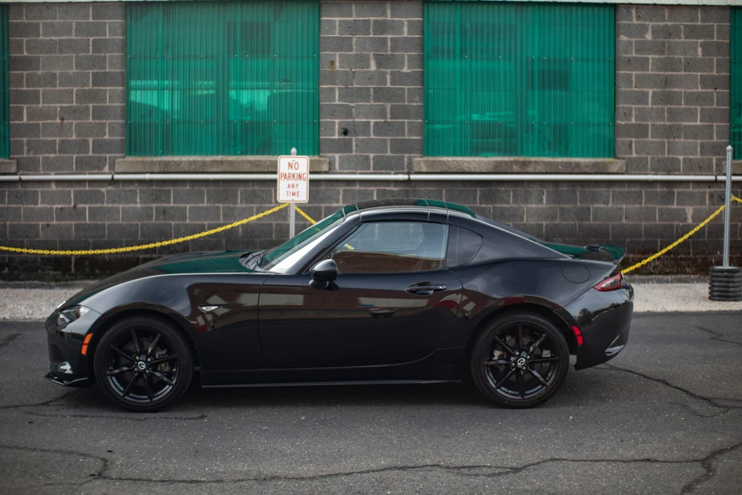 2019 Mazda ND MX-5 Miata - Image 8 of 31