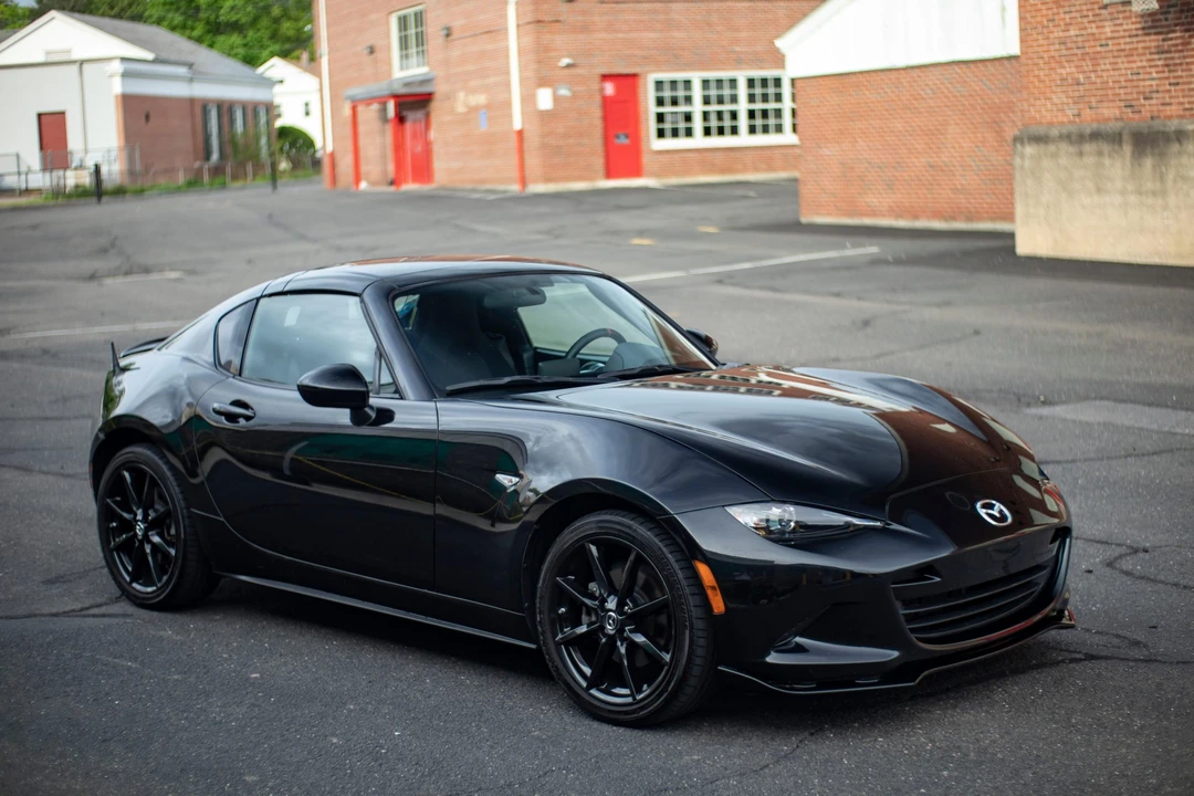 2019 Mazda ND MX-5 Miata - Image 4 of 31
