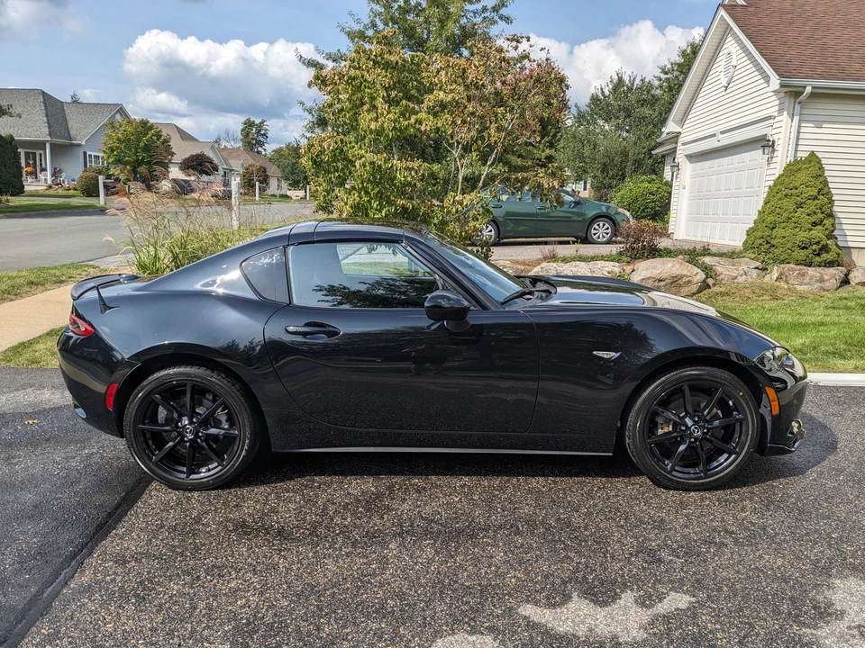 2019 Mazda ND MX-5 Miata - Image 11 of 31