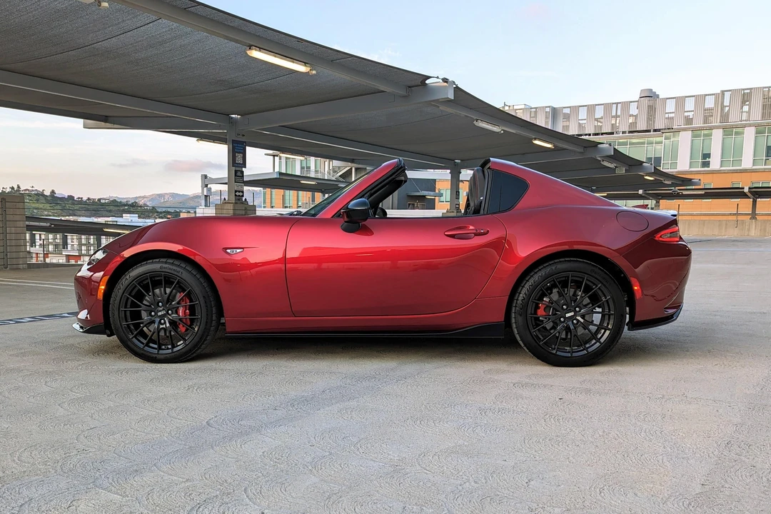 2019 Mazda ND MX-5 Miata - Image 10 of 31