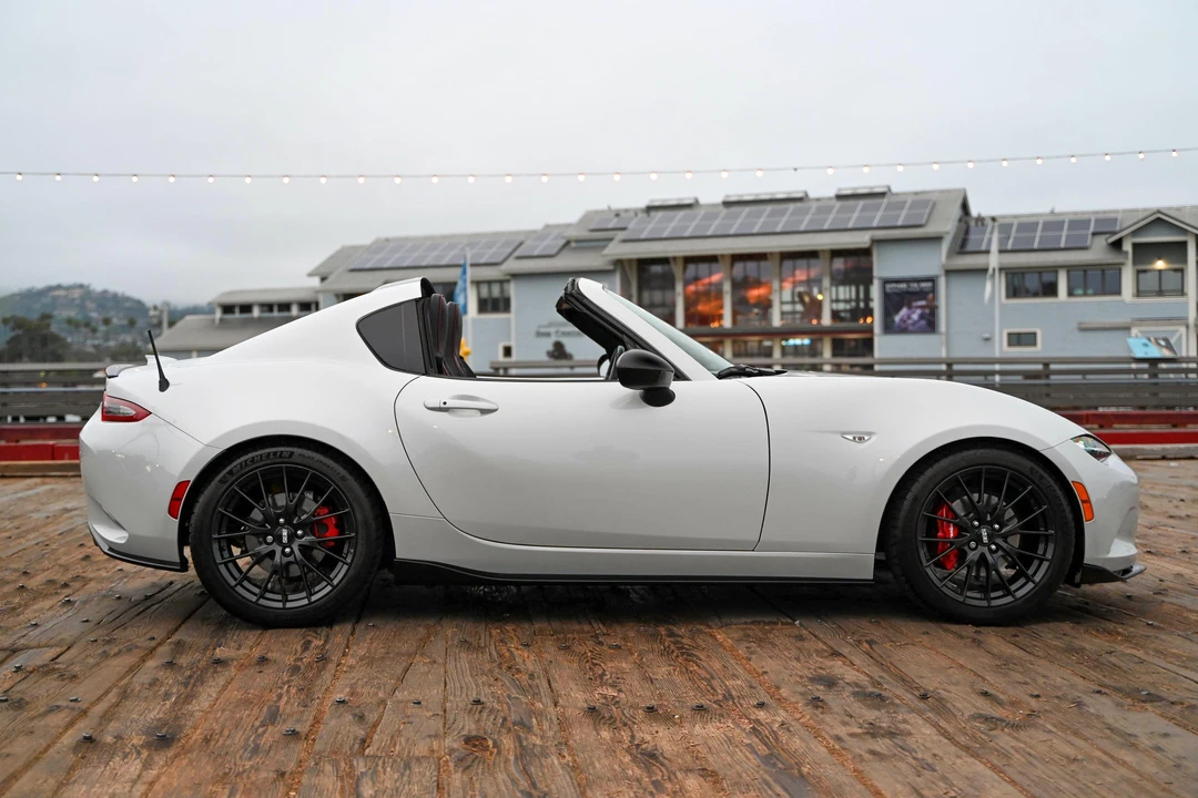 2019 Mazda ND MX-5 Miata - Image 11 of 31