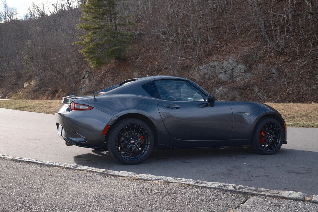 2019 Mazda ND MX-5 Miata - Image 21 of 31
