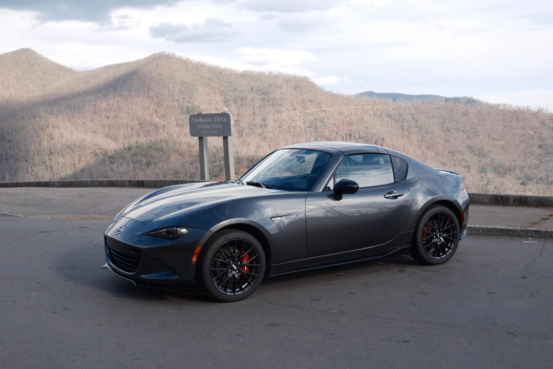 2019 Mazda ND MX-5 Miata - Image 11 of 31