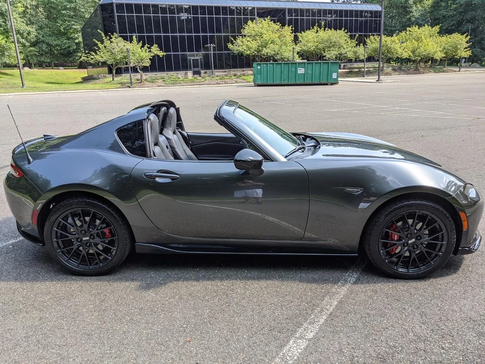 2019 Mazda ND MX-5 Miata - Image 2 of 31