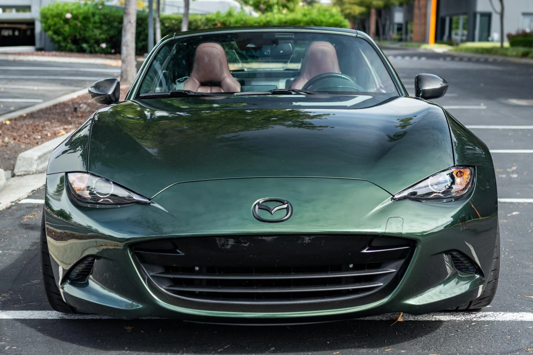 2019 Mazda ND MX-5 Miata - Image 2 of 31