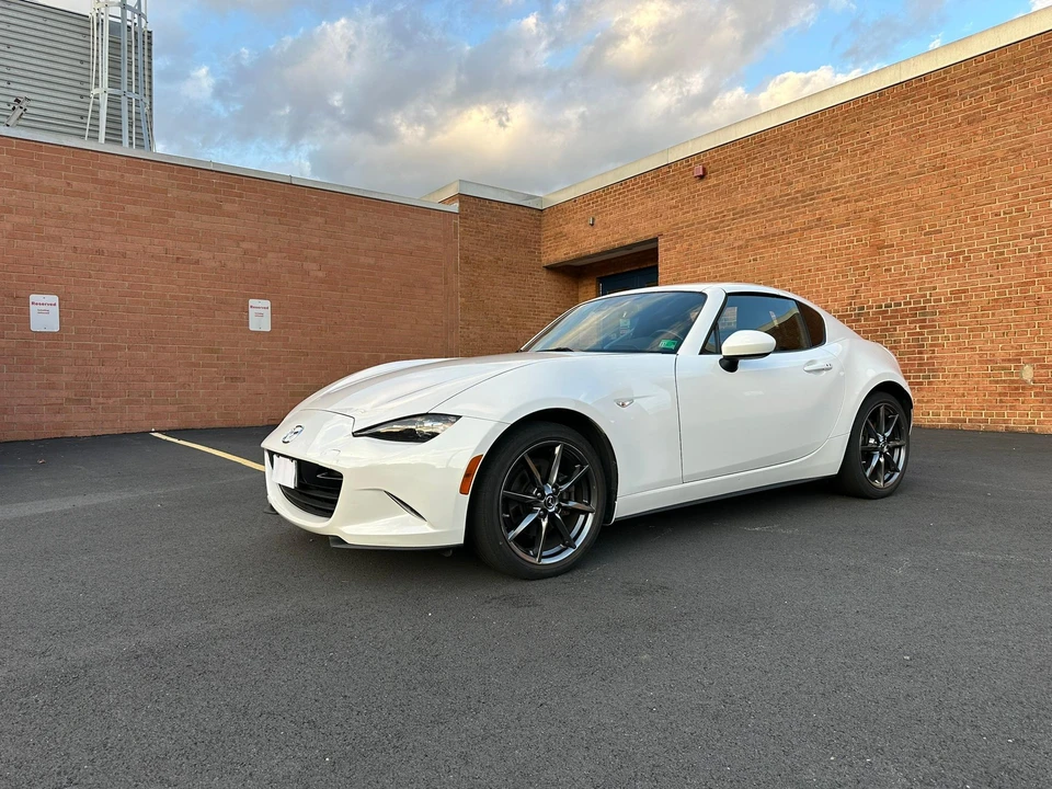 2019 Mazda ND MX-5 Miata - Image 14 of 31