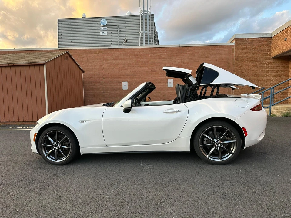 2019 Mazda ND MX-5 Miata - Image 26 of 31