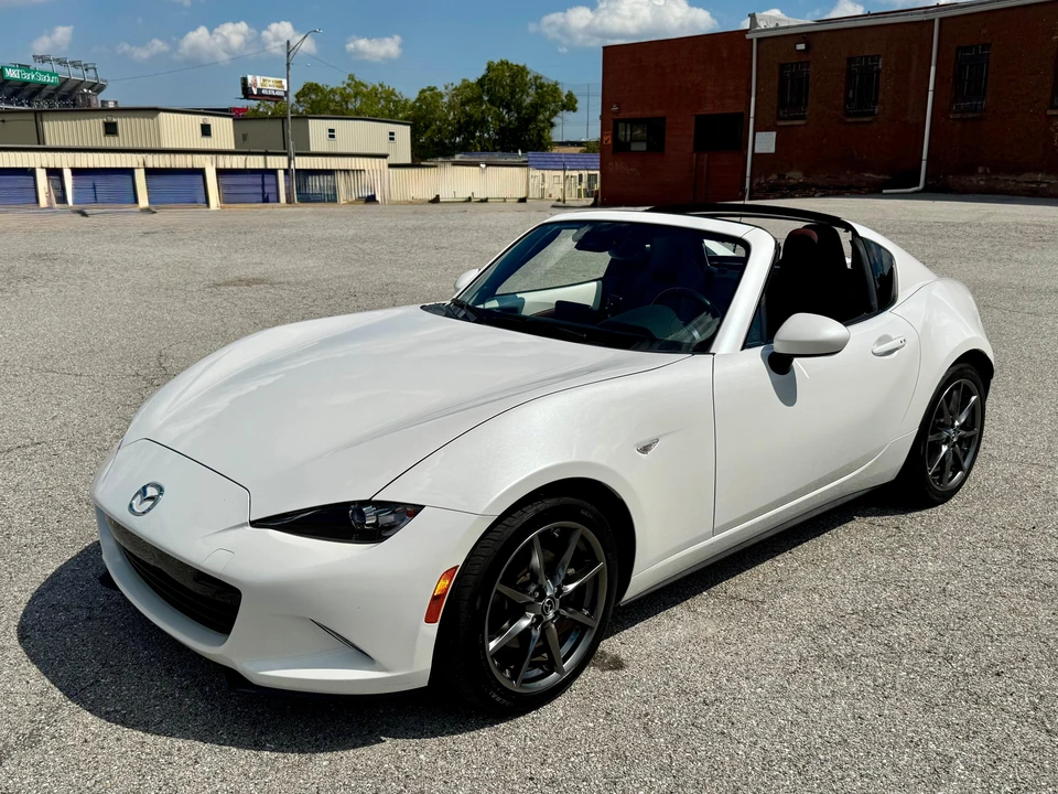 2019 Mazda ND MX-5 Miata - Image 9 of 31