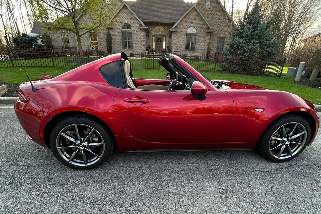 2019 Mazda ND MX-5 Miata - Image 11 of 31