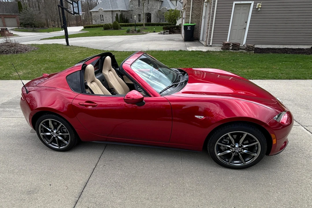 2019 Mazda ND MX-5 Miata - Image 13 of 31