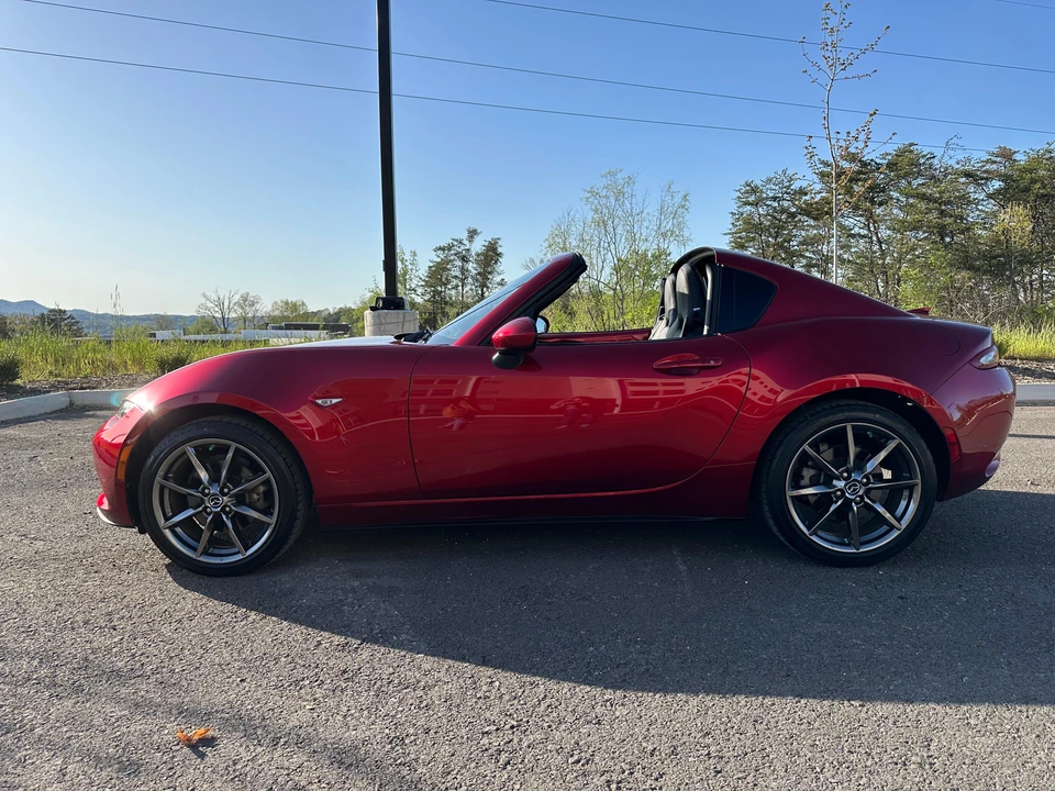 2019 Mazda ND MX-5 Miata - Image 10 of 31
