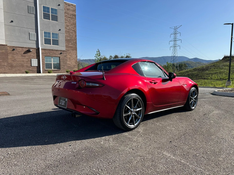 2019 Mazda ND MX-5 Miata - Image 28 of 31