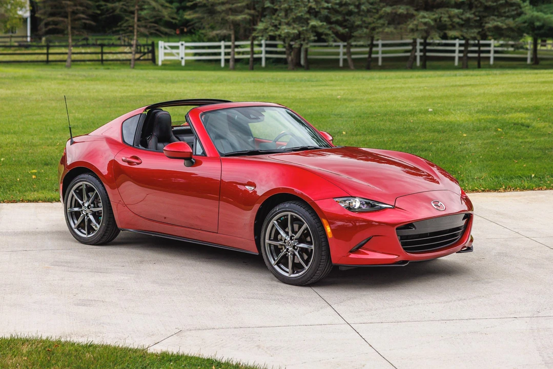 2019 Mazda ND MX-5 Miata - Image 19 of 31