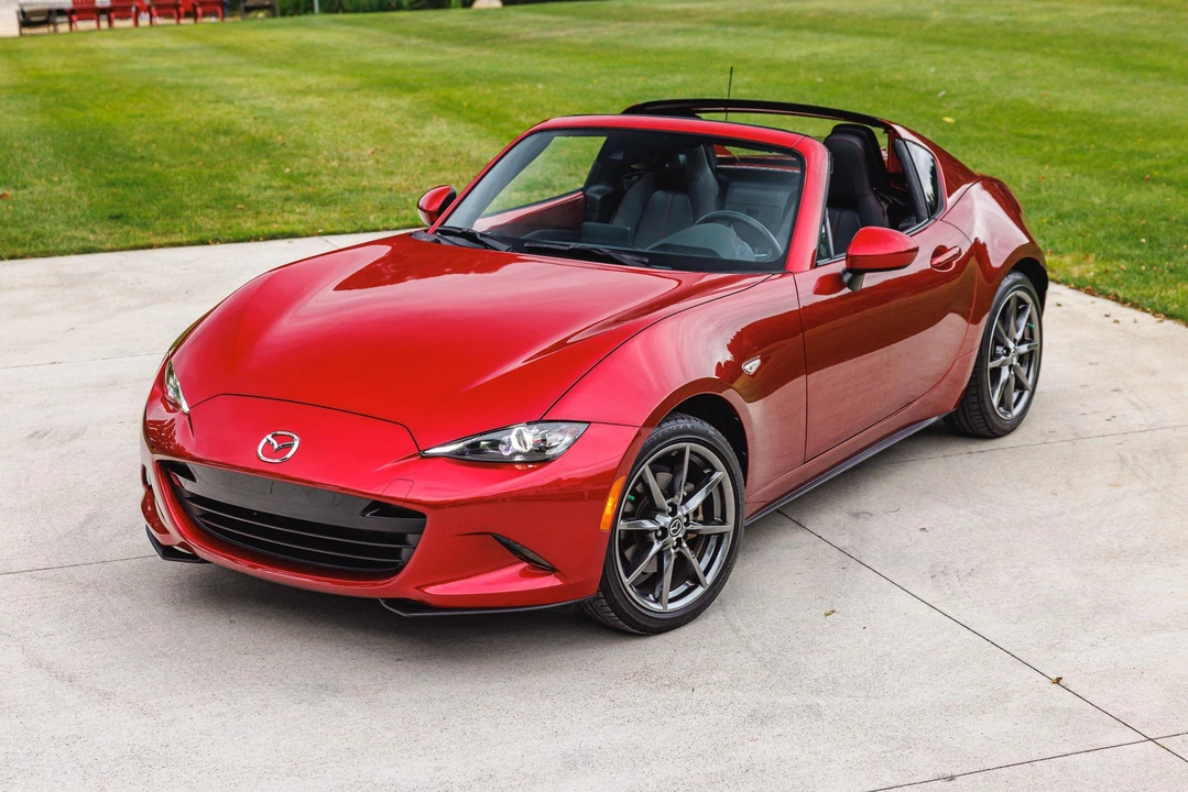 2019 Mazda ND MX-5 Miata - Image 7 of 31