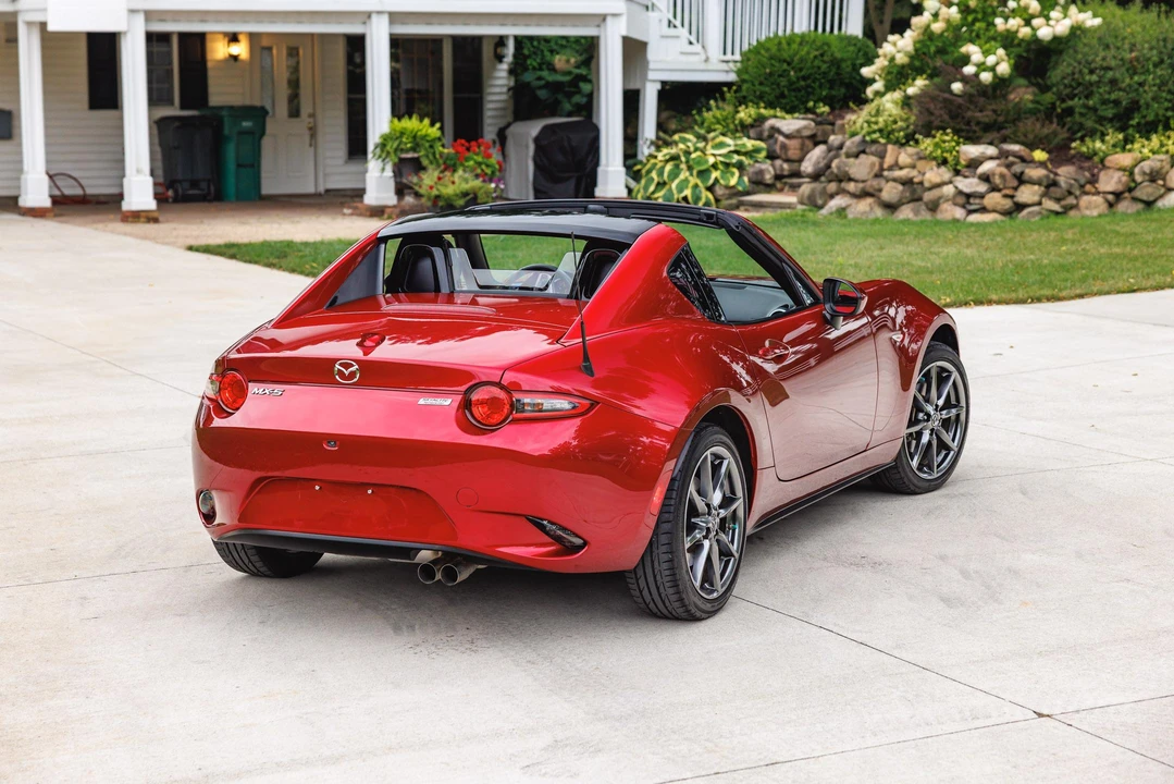 2019 Mazda ND MX-5 Miata - Image 12 of 31