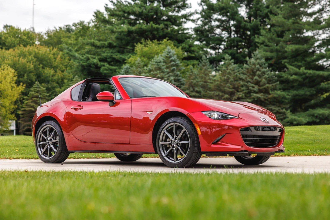 2019 Mazda ND MX-5 Miata - Image 18 of 31