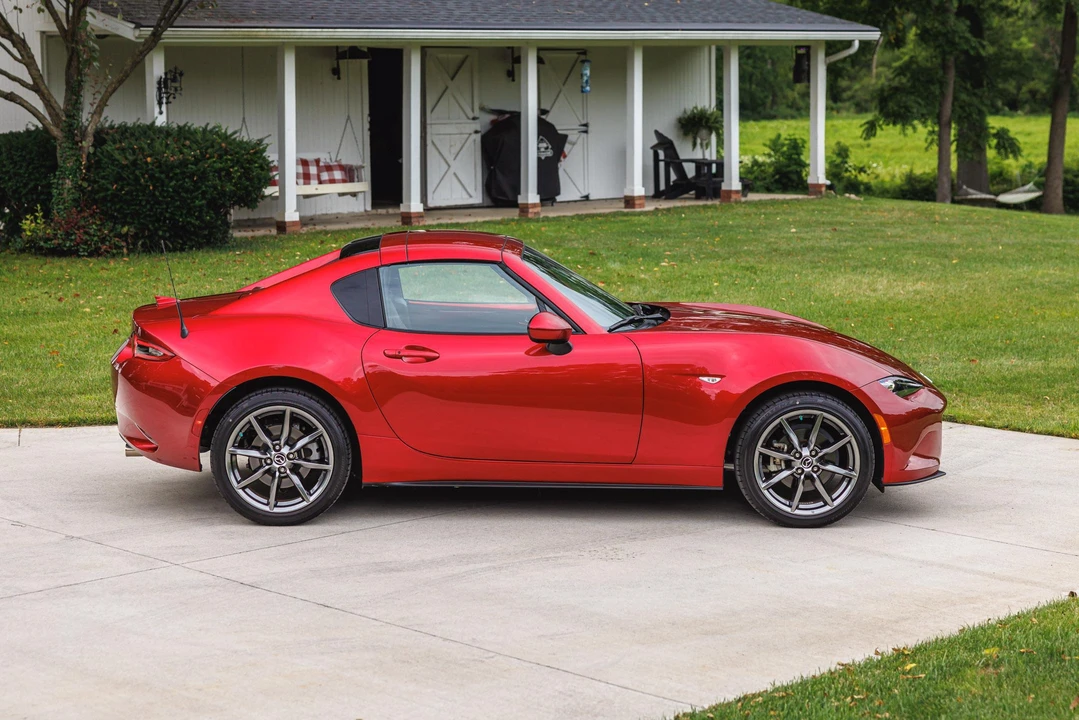 2019 Mazda ND MX-5 Miata - Image 29 of 31
