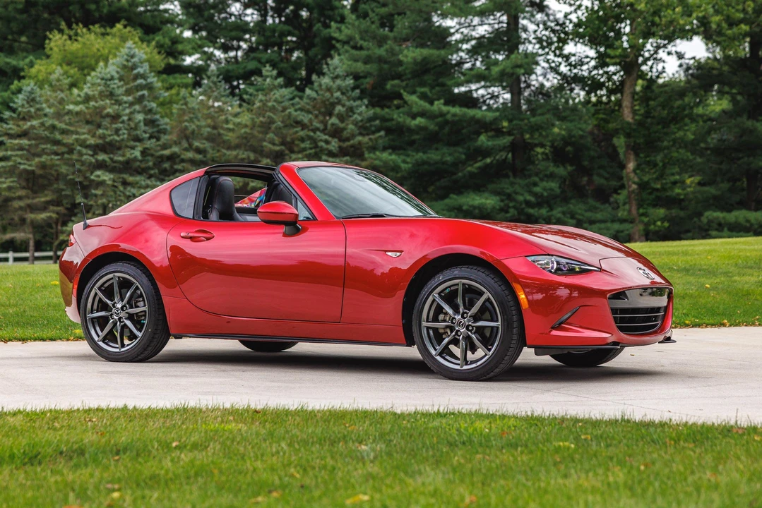 2019 Mazda ND MX-5 Miata - Image 16 of 31