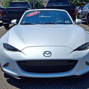 2019 Mazda MX-5 Miata RF Grand Touring