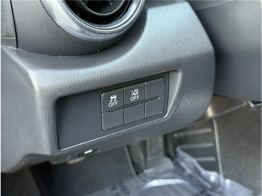 2019 Mazda ND MX-5 Miata - Image 18 of 20