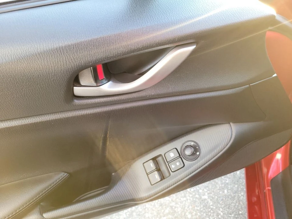 2019 Mazda ND MX-5 Miata - Image 10 of 12