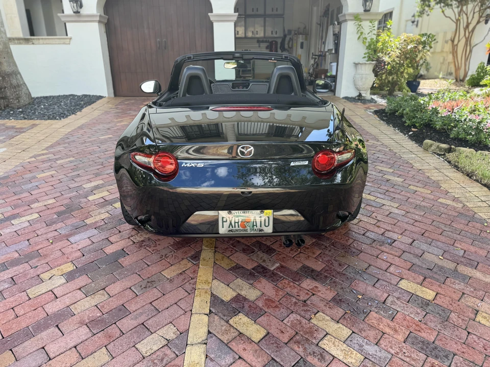 2019 Mazda ND MX-5 Miata - Image 13 of 31