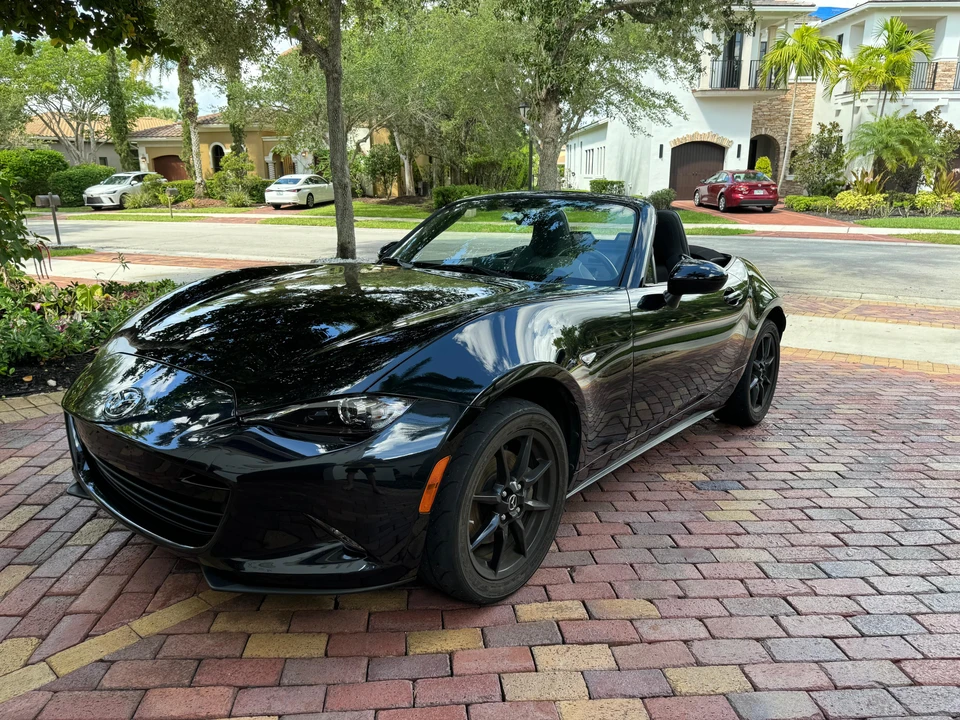 2019 Mazda ND MX-5 Miata - Image 6 of 31