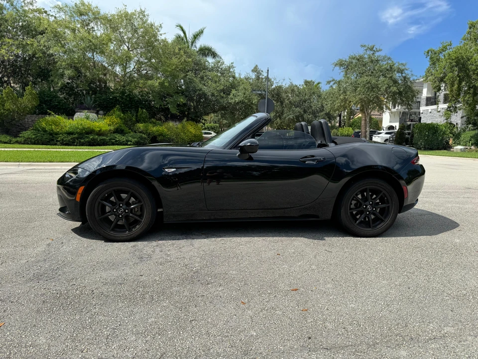 2019 Mazda ND MX-5 Miata - Image 9 of 31