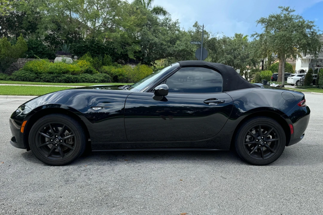 2019 Mazda ND MX-5 Miata - Image 3 of 31
