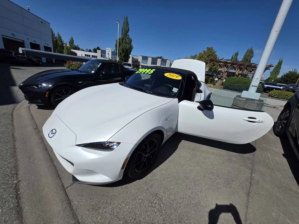 2019 Mazda ND MX-5 Miata - Image 2 of 8