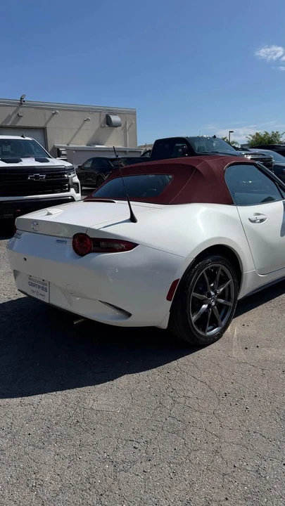 2019 Mazda ND MX-5 Miata - Image 3 of 10