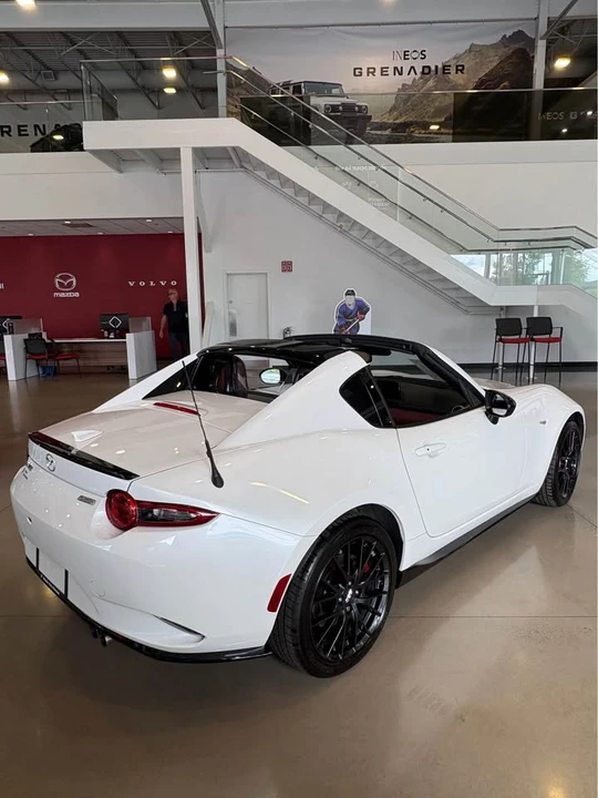 2019 Mazda ND MX-5 Miata - Image 3 of 8