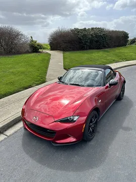 2019 Mazda MX-5 Miata Sport Convertible 2D