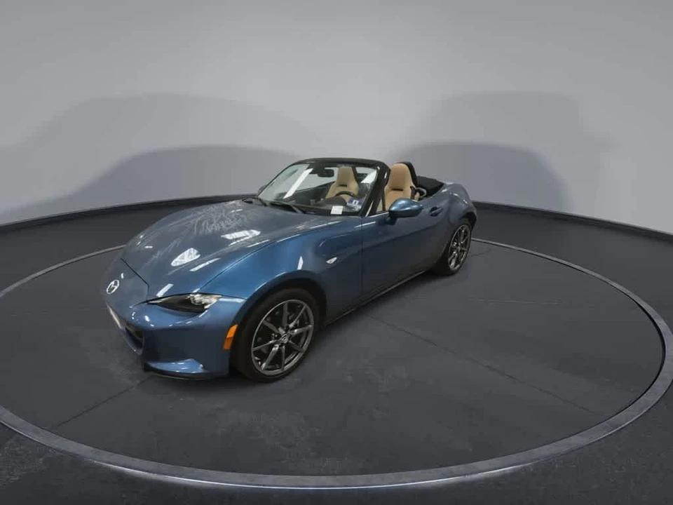 2019 Mazda ND MX-5 Miata - Image 4 of 31