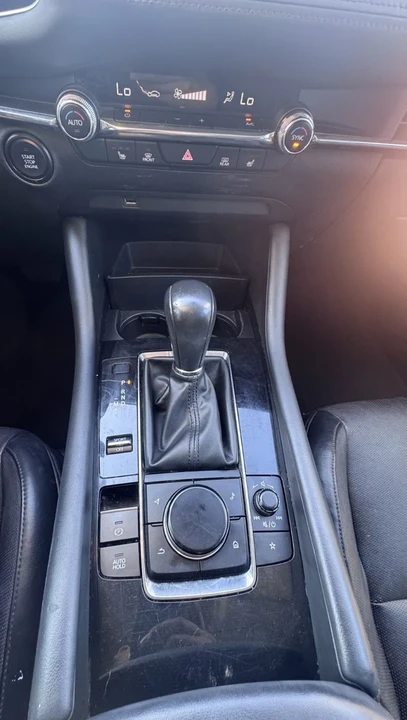 2019 Mazda Mazda 3 4th Gen - Image 17 of 21