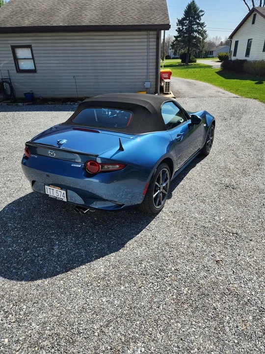 2019 Mazda ND MX-5 Miata - Image 2 of 19