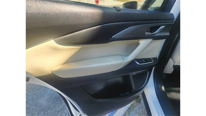 2019 Mazda CX-9 - Image 9 of 19